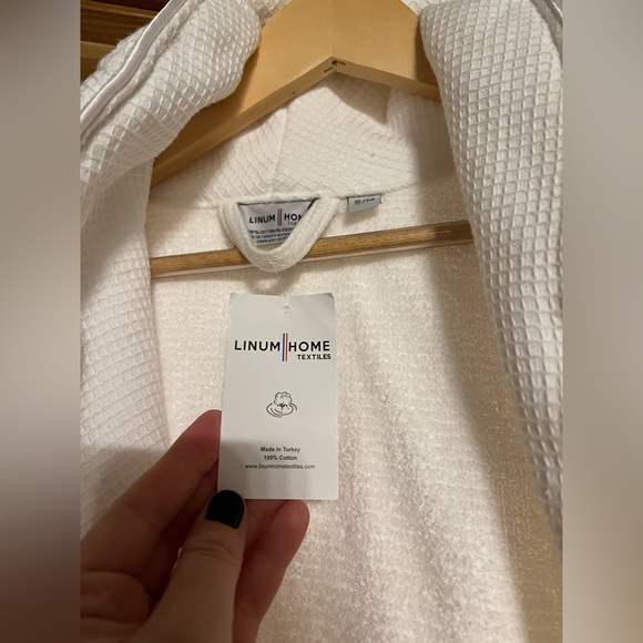 NWT Linux Home Textiles Luxury Terry Robe - Picture 3 of 10